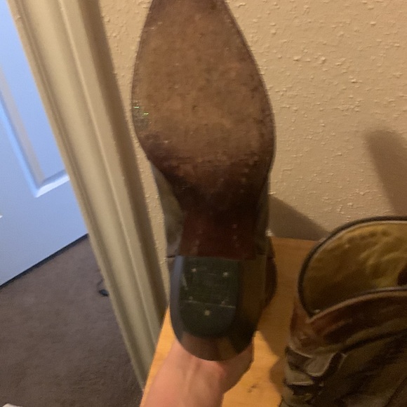 Cute Retro Cowboy Boots - Picture 3 of 3